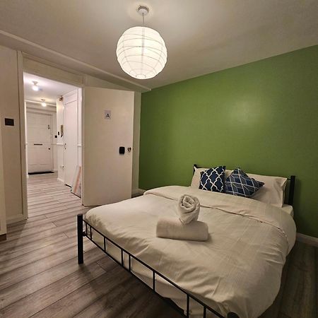 London Mile End Rooms Εξωτερικό φωτογραφία