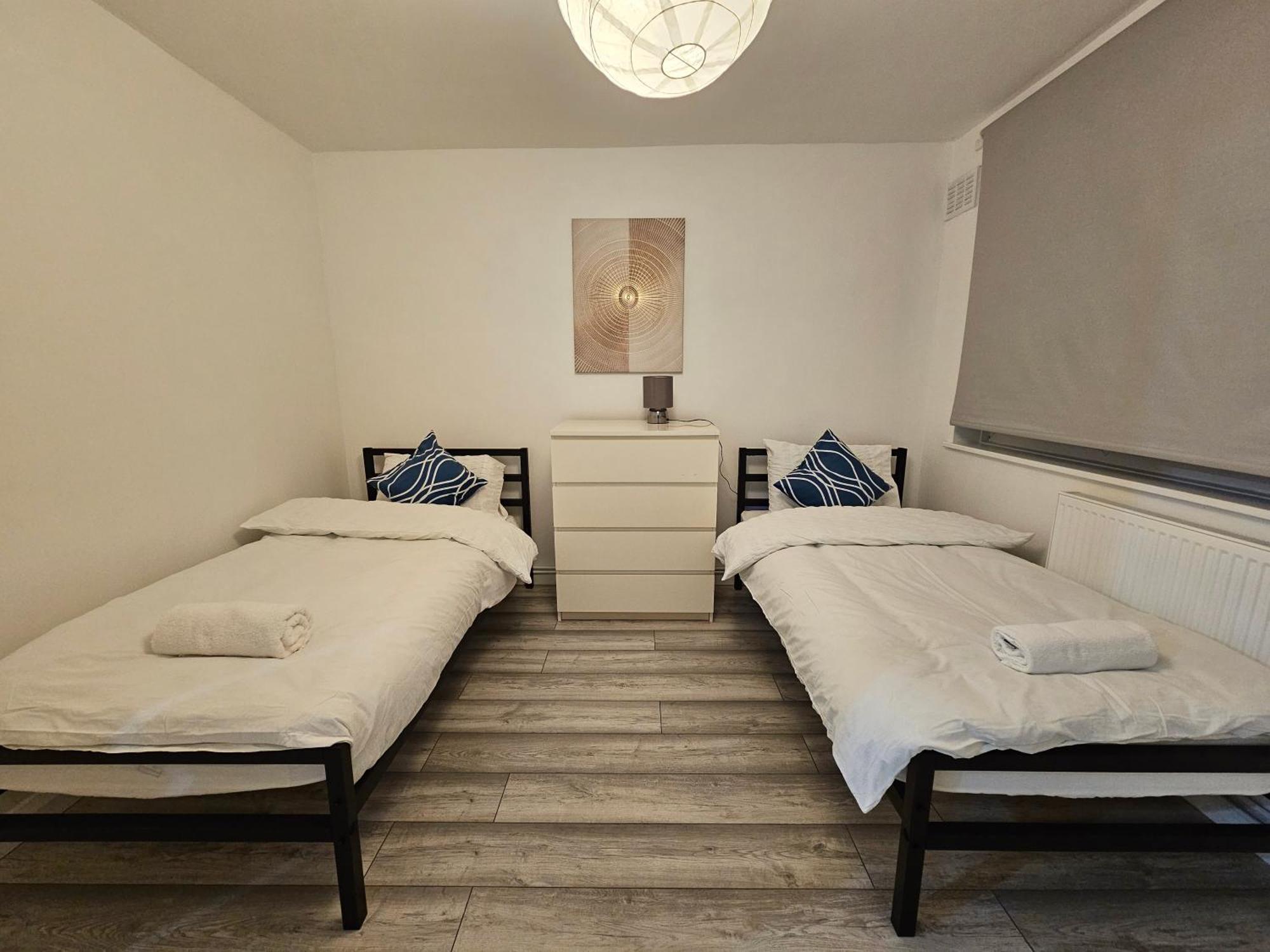 London Mile End Rooms Εξωτερικό φωτογραφία